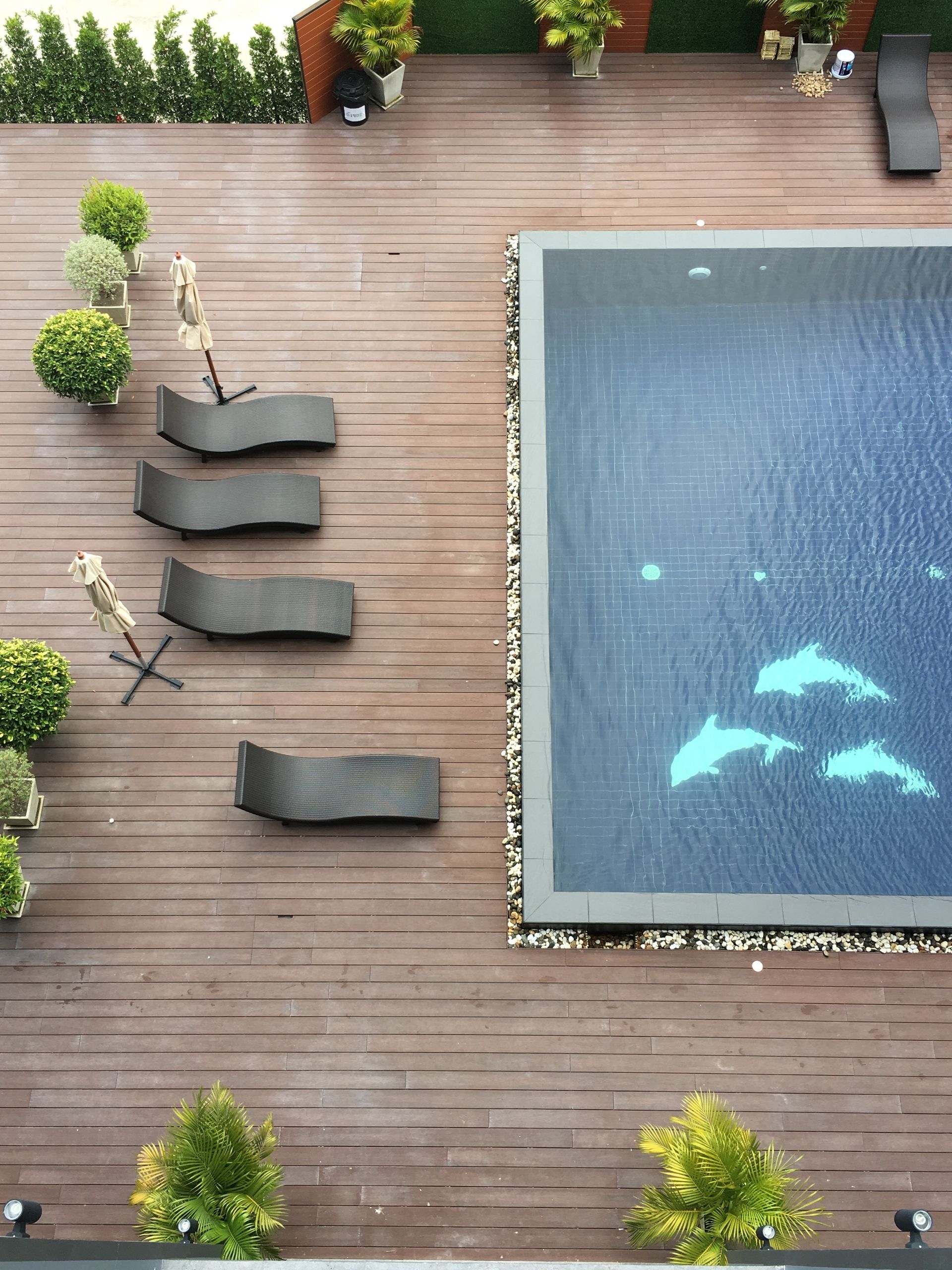 Pool deck coatings in Miami